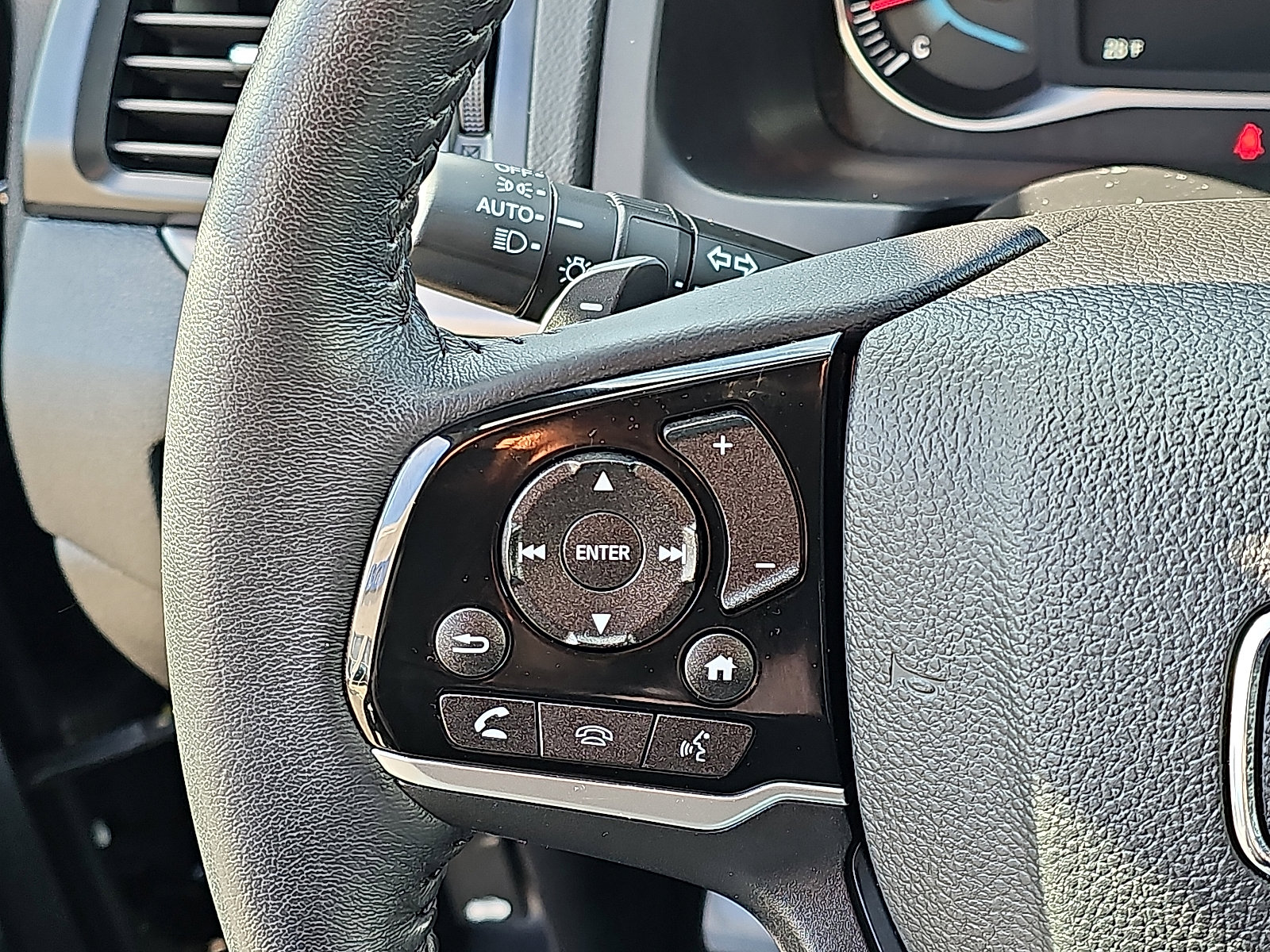 Used 2022 Honda Pilot EX-L image 23