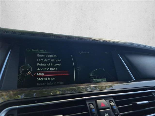 Used 2013 BMW 750i RWD image 13