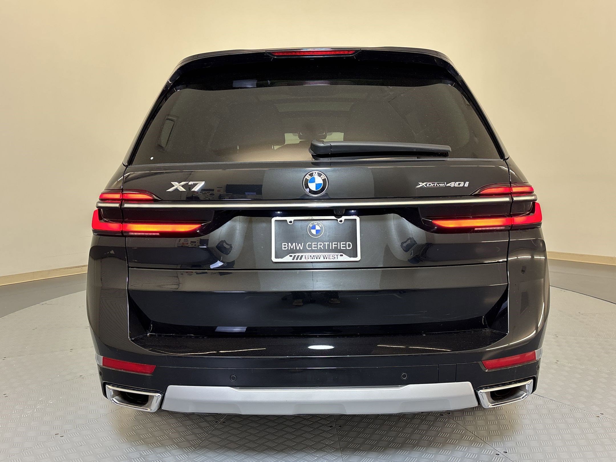 Certified 2025 BMW X7 xDrive40i image 10