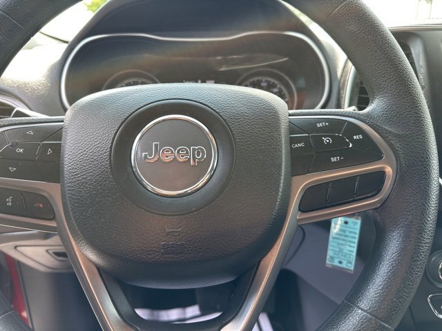 Used 2019 Jeep Cherokee Latitude w/ Popular Appearance Group image 25