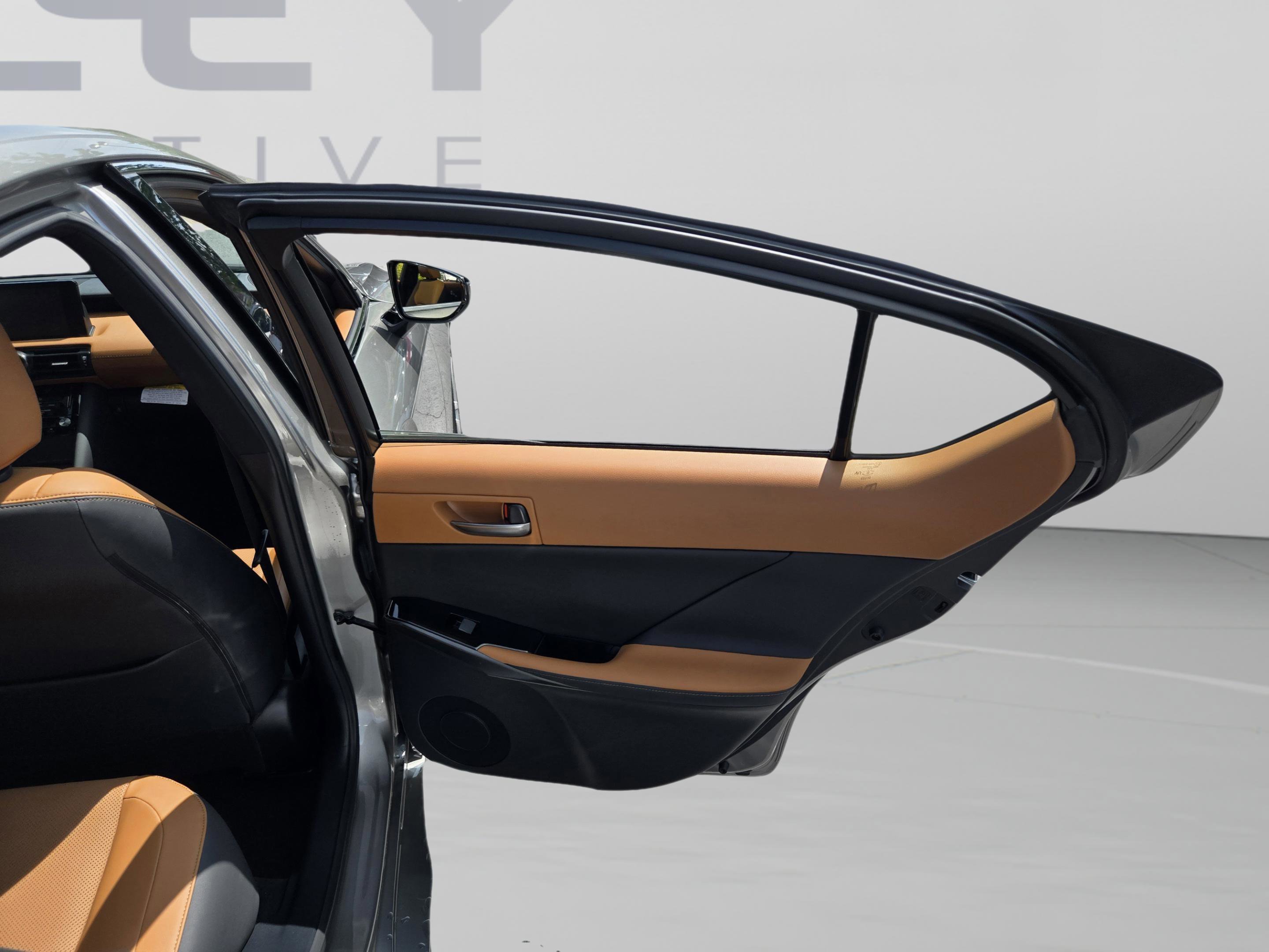 Certified 2023 Lexus IS 300 w/ Comfort Package RWD image 22