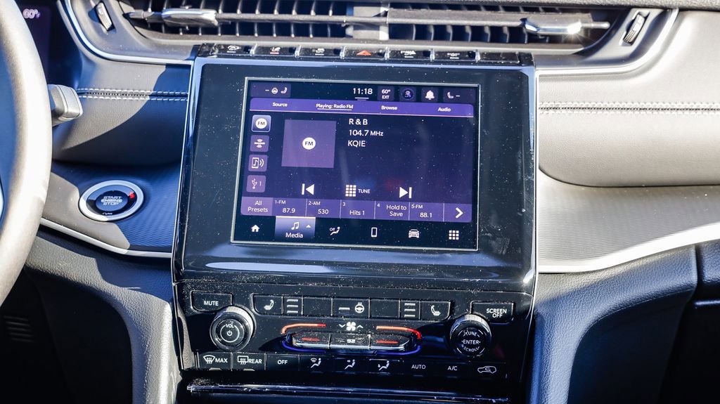 New 2025 Jeep Grand Cherokee L Altitude image 15