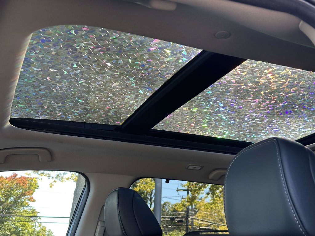 Certified 2023 Honda Pilot Touring image 17