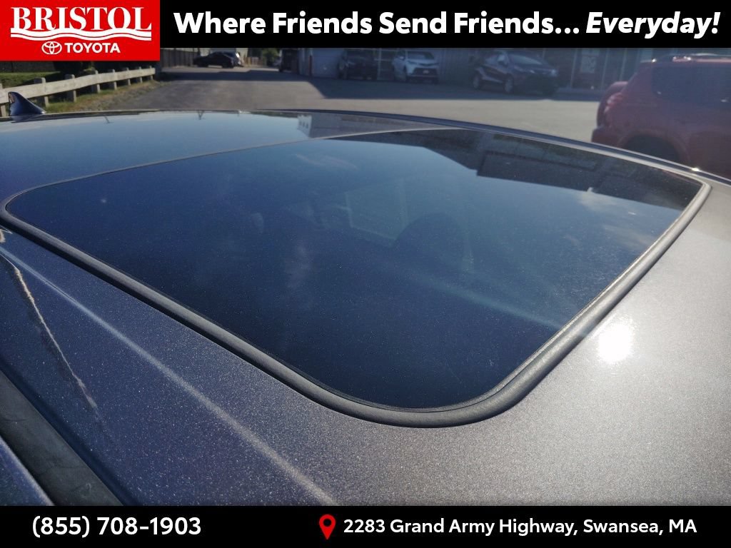 Used 2018 Toyota Camry LE w/ Audio Package FWD image 9