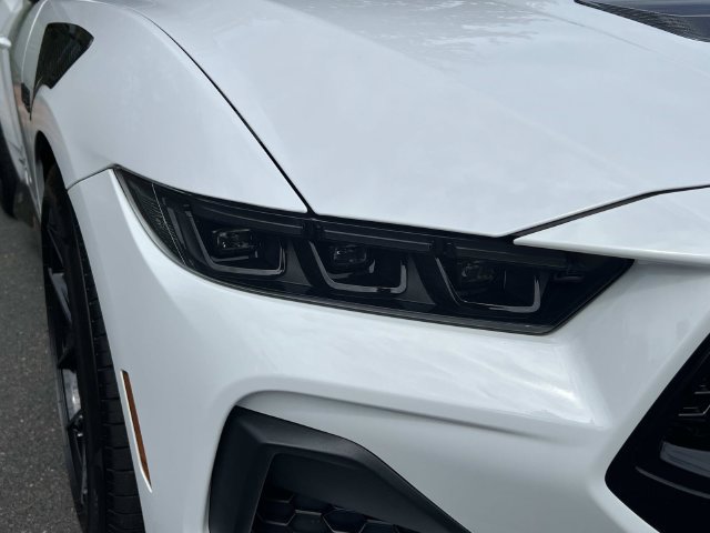 New 2026 Ford Mustang GT Premium w/ GT Performance Package RWD image 3