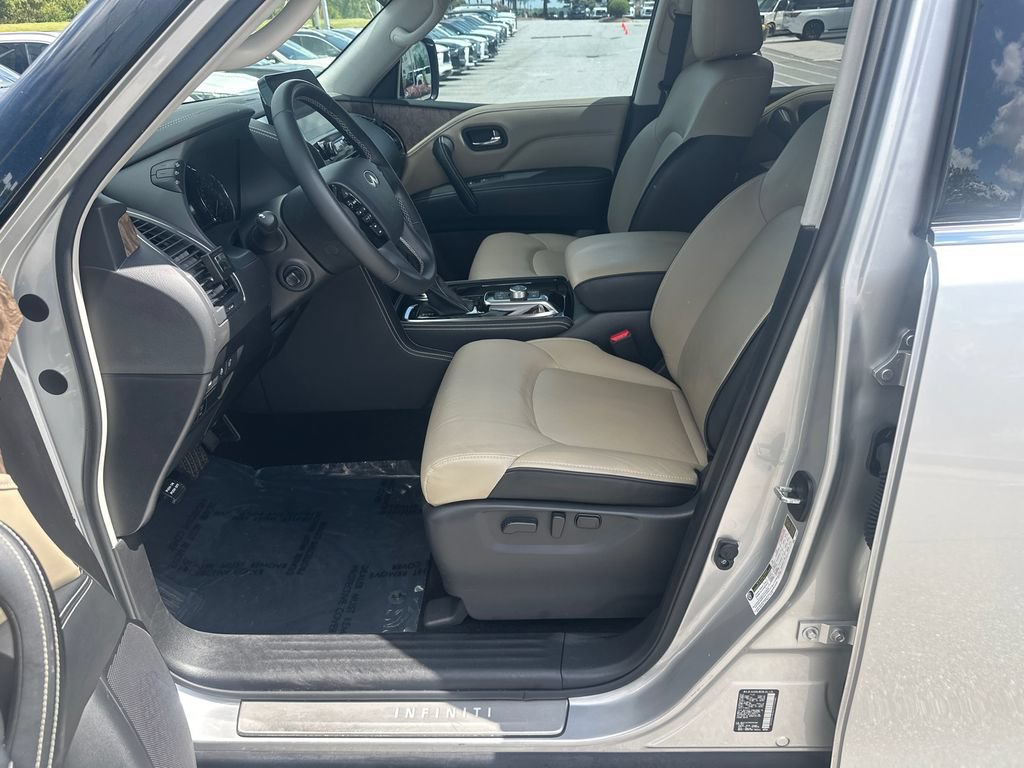 Used 2023 INFINITI QX80 Premium Select w/ All-Season Package RWD image 9
