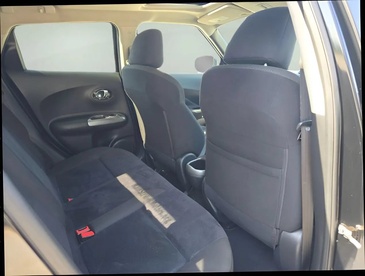 Used 2013 Nissan Juke SV FWD image 21
