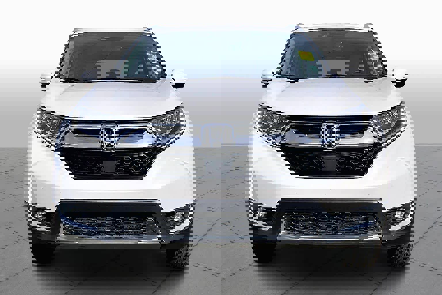 Used 2018 Honda CR-V Touring image 3