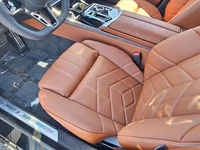 New 2026 BMW 740i RWD image 4