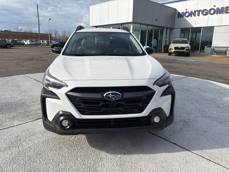 Used 2025 Subaru Outback Premium w/ Popular Package #1 image 2