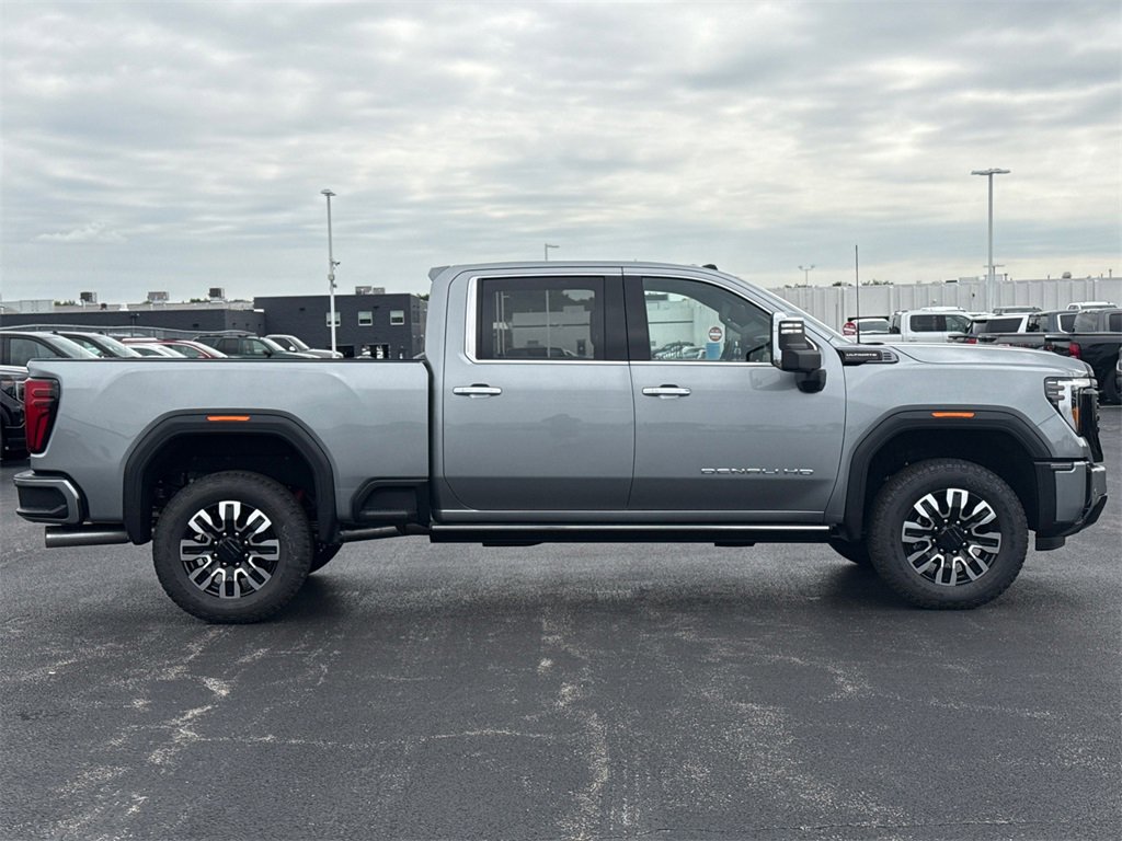 New 2026 GMC Sierra 2500 Denali Ultimate w/ Max Trailering Package image 9