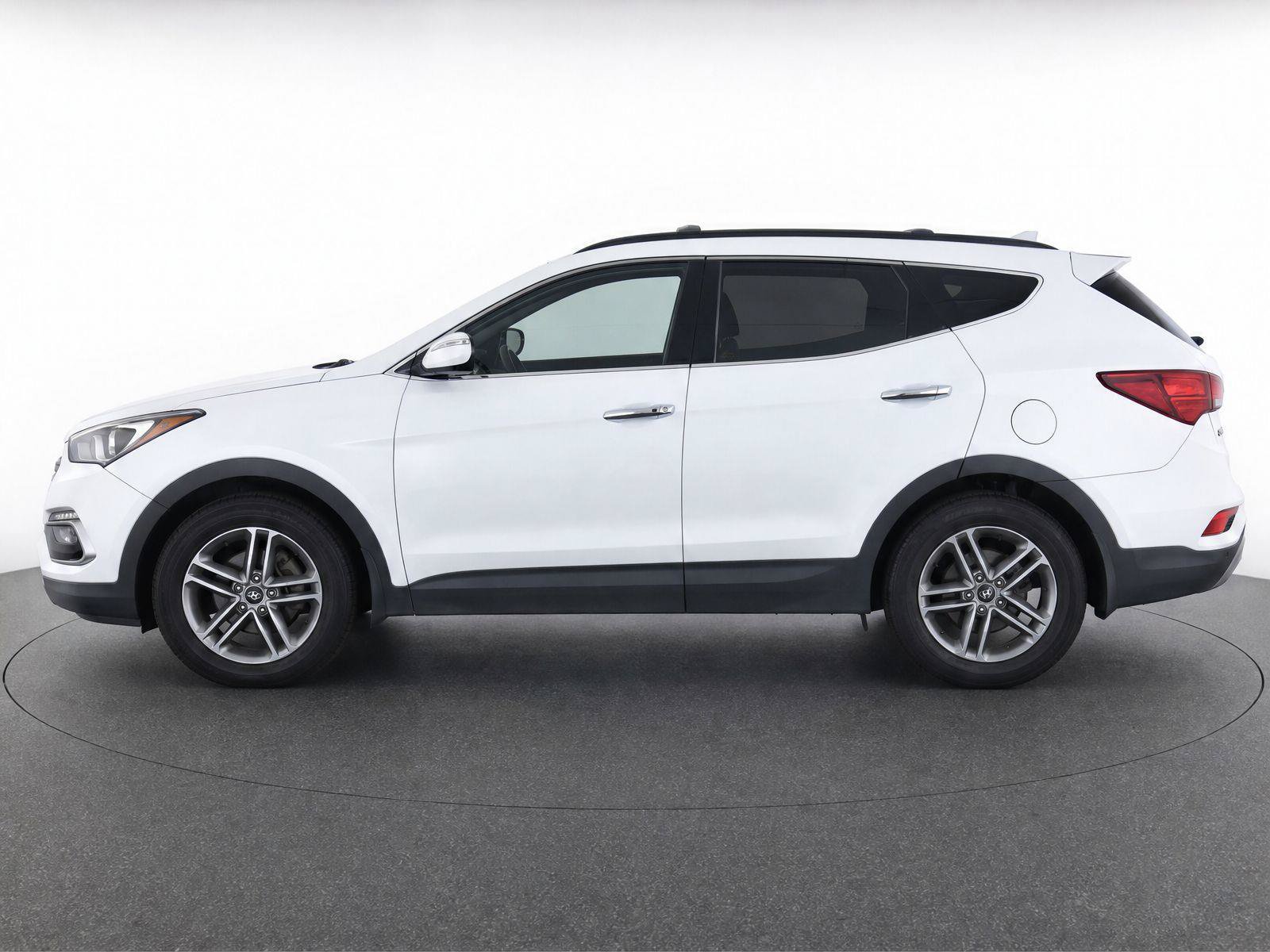 Used 2017 Hyundai Santa Fe Sport w/ 2.4L Value Package 06 FWD image 6