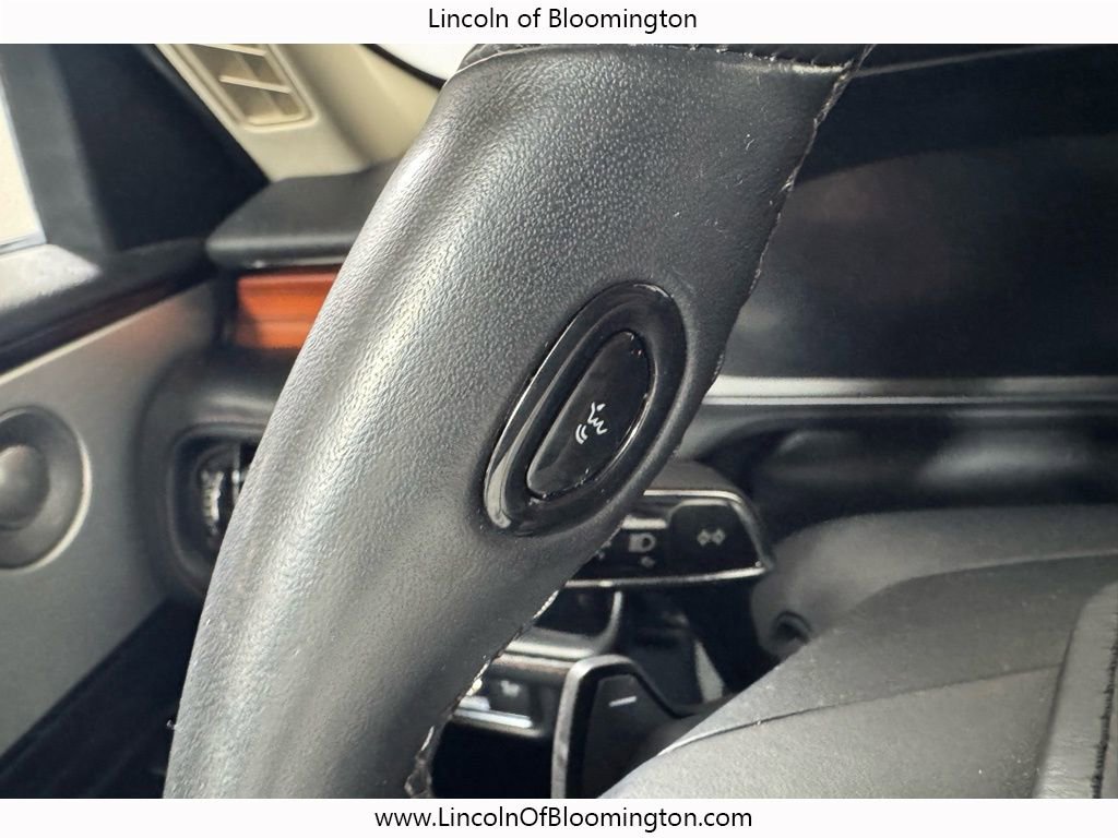 Certified 2022 Lincoln Aviator Reserve w/ Equipment Group 201A image 48