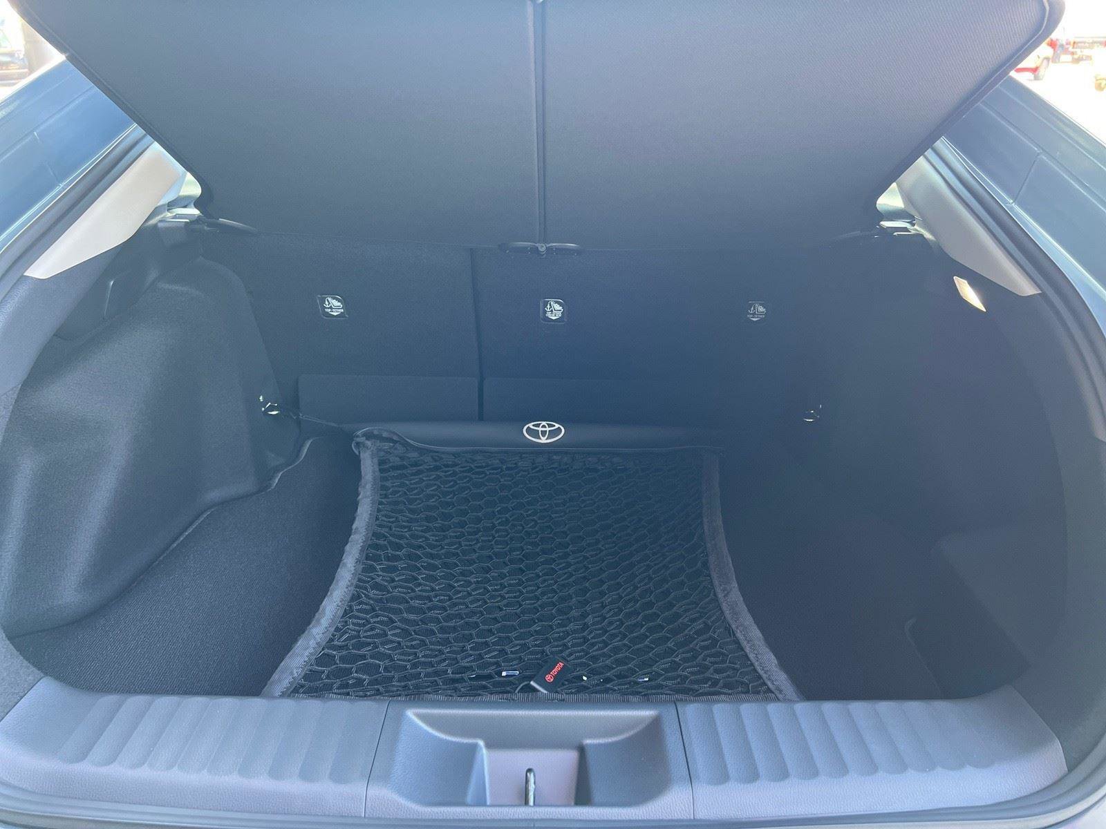 New 2026 Toyota Prius LE image 9