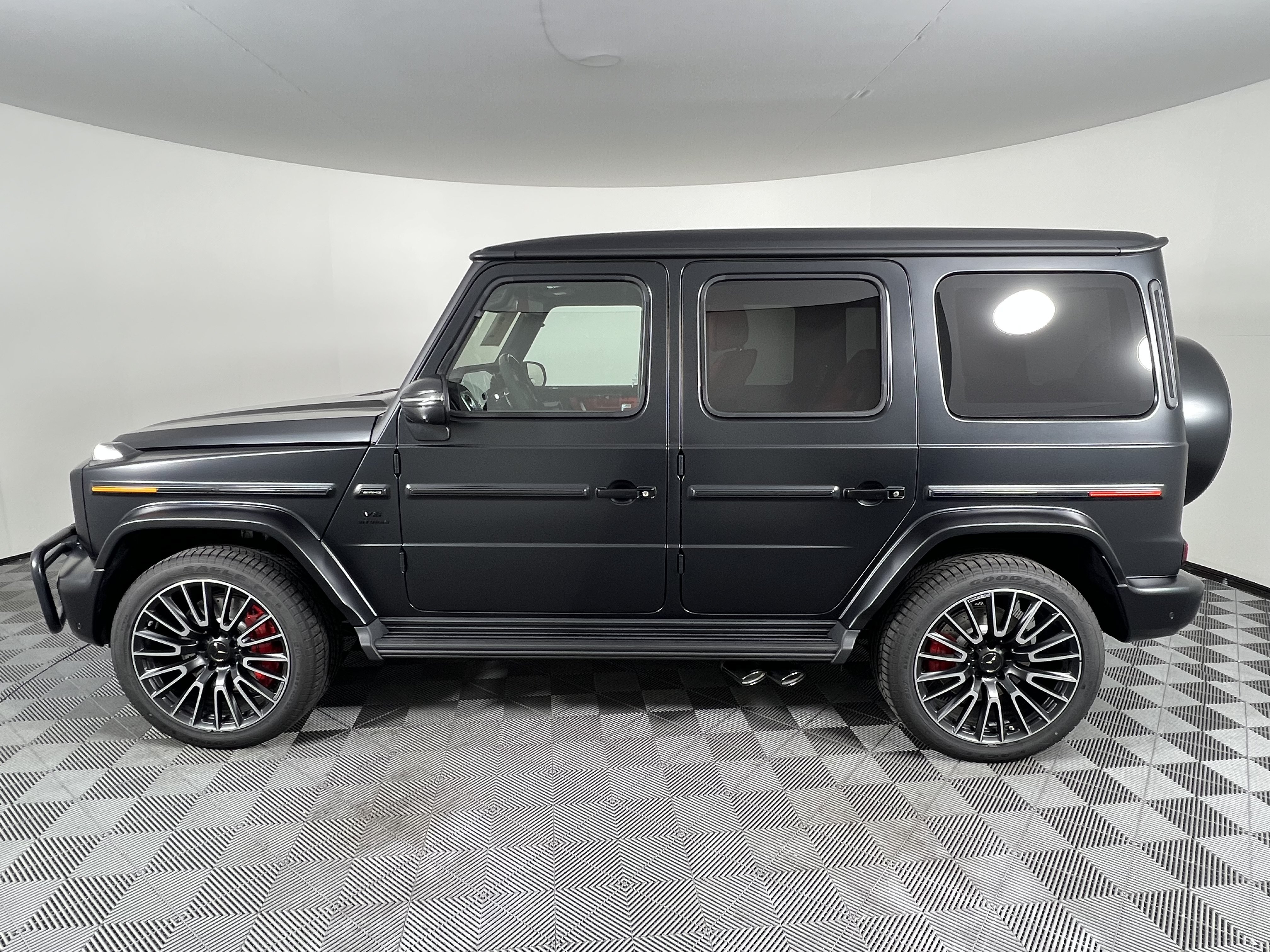 New 2027 Mercedes-Benz G 63 AMG 4MATIC image 9