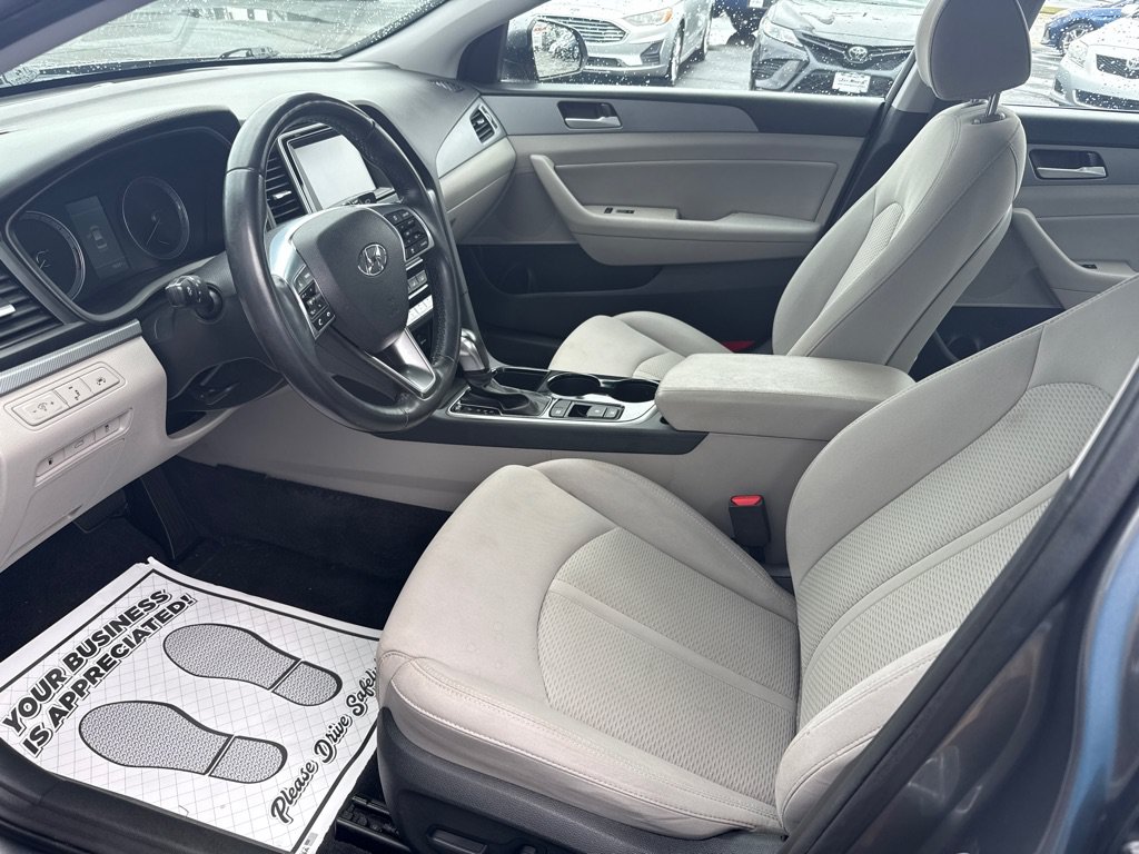 Used 2018 Hyundai Sonata SEL w/ Tech Package 02 FWD image 11