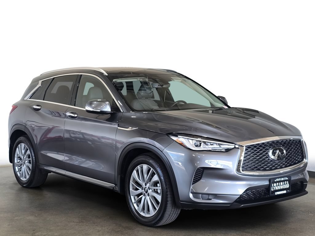 Certified 2023 INFINITI QX50 Luxe AWD/4WD image 3