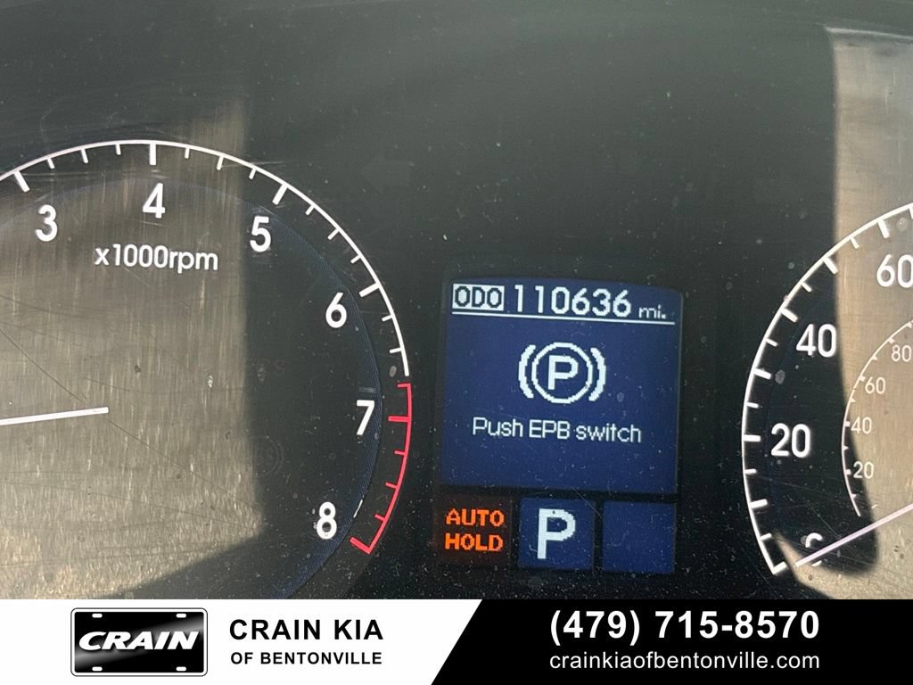 Used 2011 Hyundai Genesis 4.6 RWD image 28