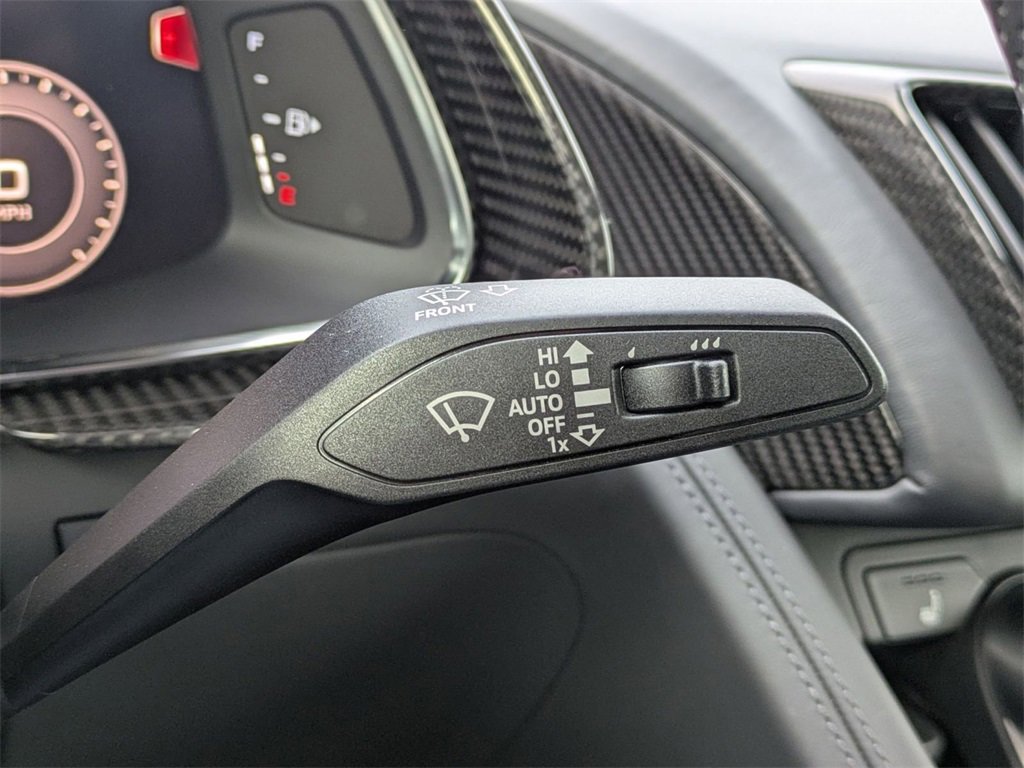 Used 2018 Audi R8 V10 plus image 26