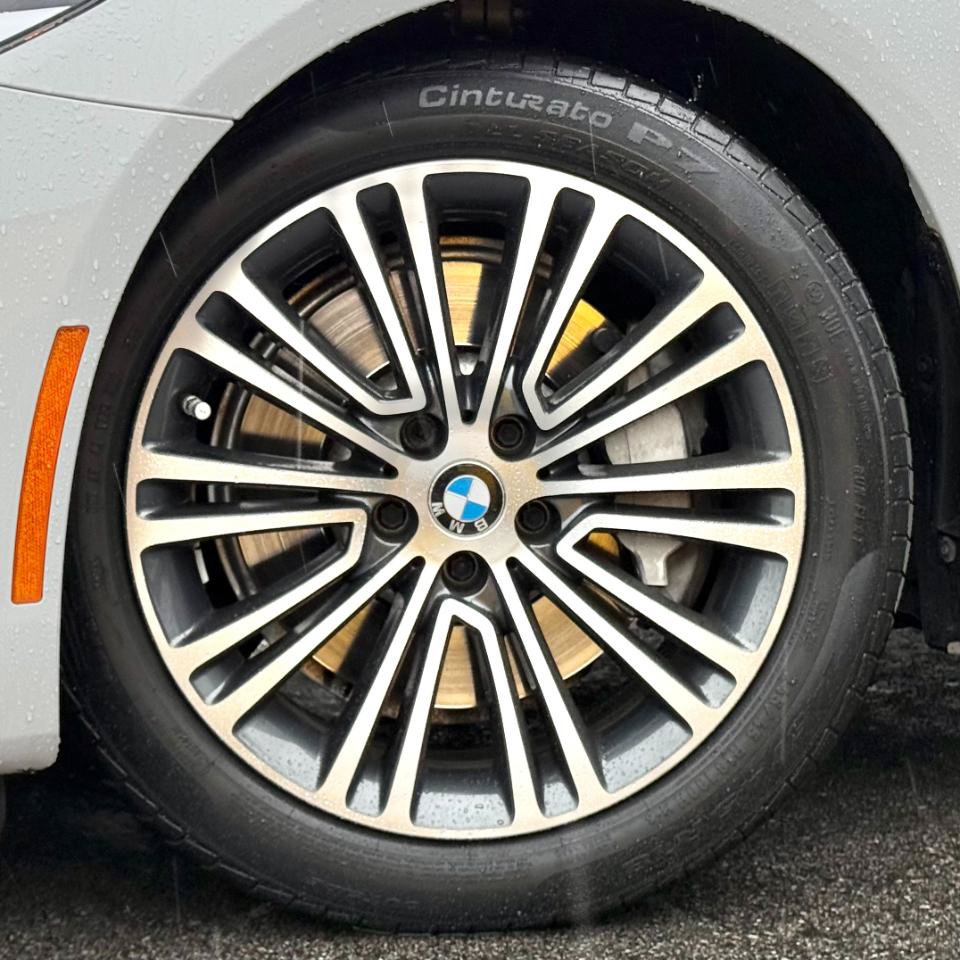 Used 2019 BMW 530i Sedan w/ Convenience Package RWD image 16
