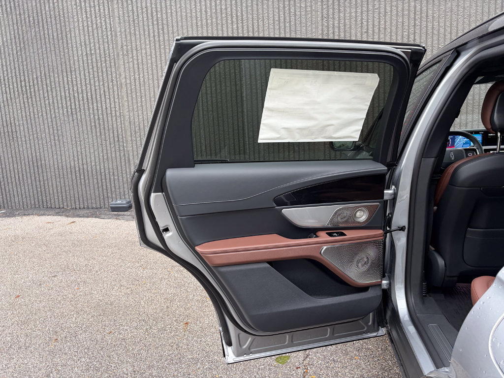 New 2026 Lincoln Nautilus Reserve AWD/4WD image 23