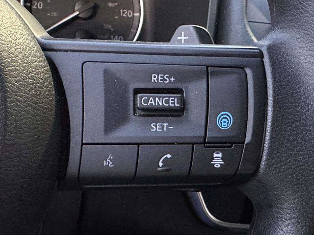 Used 2024 Nissan Rogue SV AWD/4WD image 21