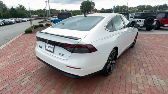 Certified 2023 Honda Accord Sport image 2