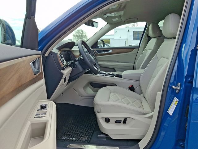 New 2026 Volkswagen Atlas SE image 6