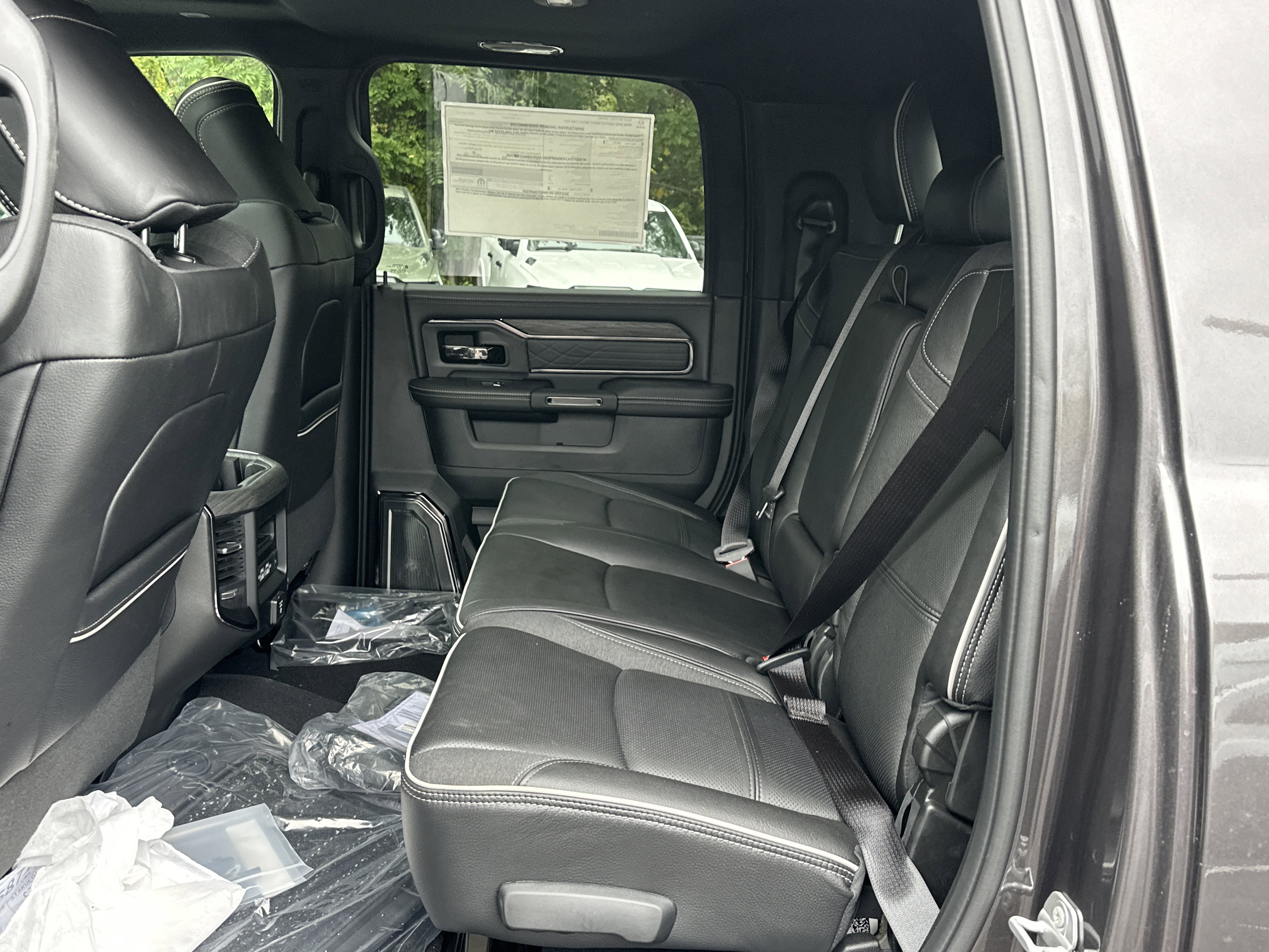 New 2026 RAM 2500 Limited image 32