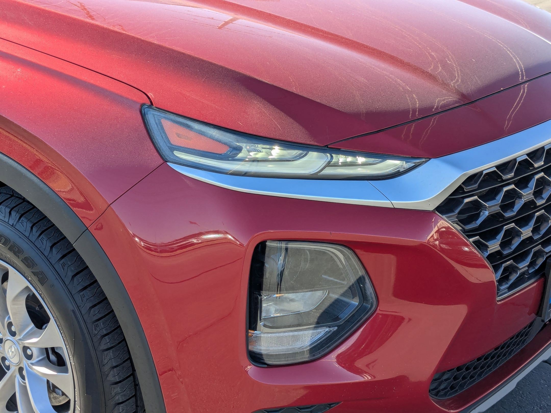 Used 2019 Hyundai Santa Fe SE image 10