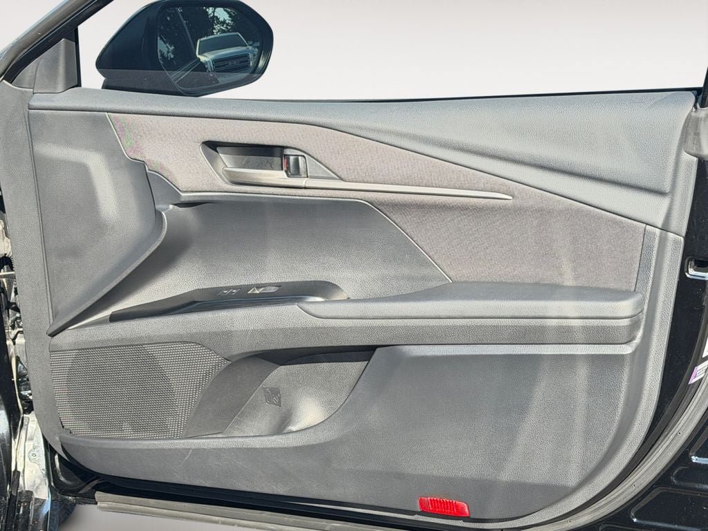 Used 2025 Toyota Camry LE FWD image 25