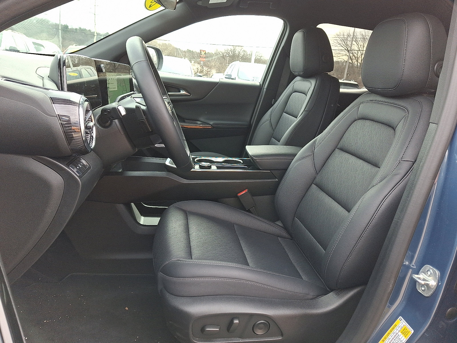 Certified 2026 Chevrolet Equinox LT w/ Convenience Package II image 13