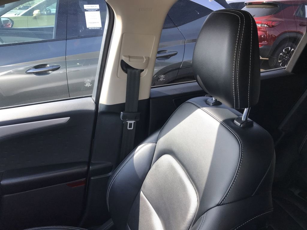 Used 2020 Ford Escape SEL FWD image 23