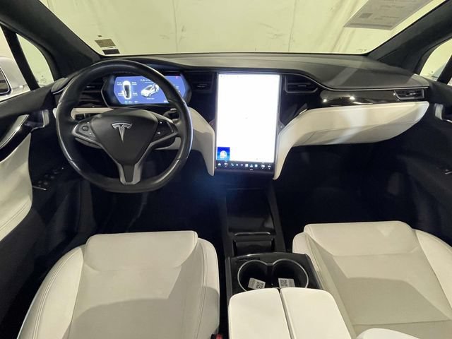 Used 2020 Tesla Model X Long Range AWD/4WD image 24