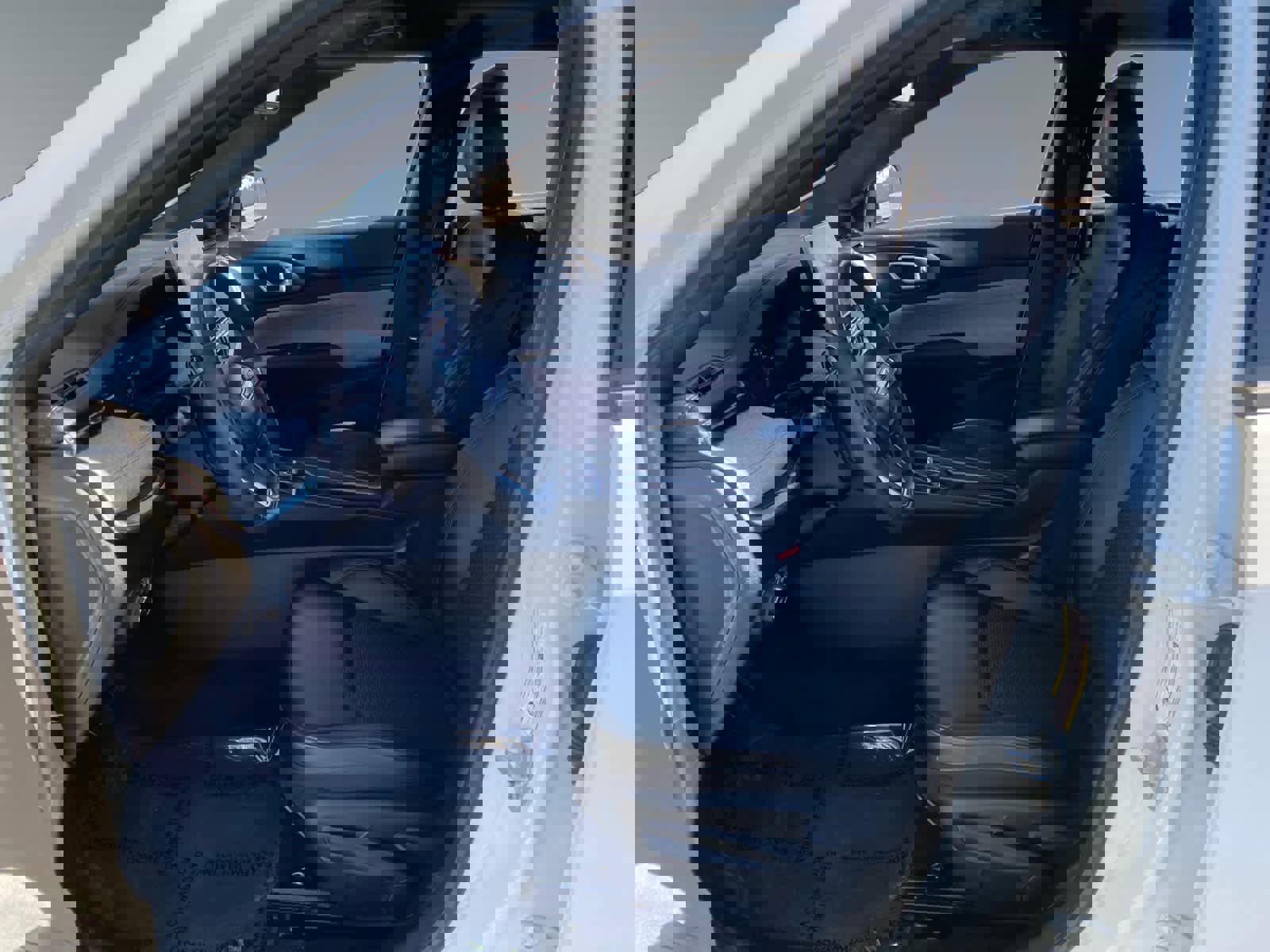 Used 2024 Jeep Compass Latitude image 9