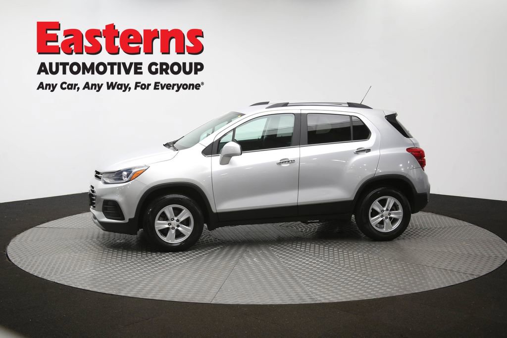 Used 2018 Chevrolet Trax LT w/ LT Convenience Package AWD/4WD image 57
