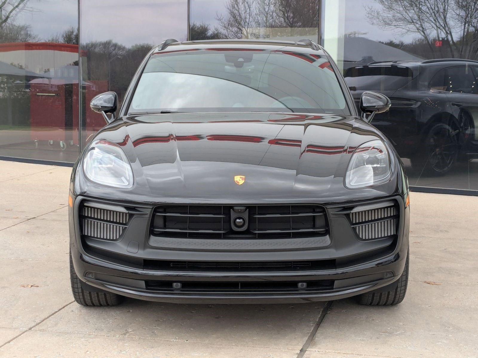 New 2026 Porsche Macan GTS AWD/4WD image 6