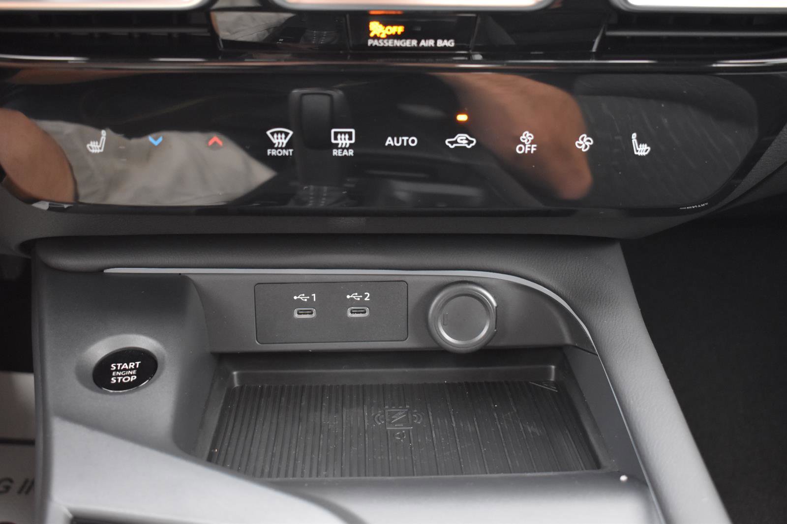 Used 2026 Nissan Sentra SV w/ SV Convenience Package FWD image 34