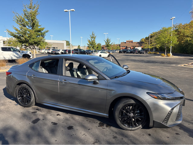 New 2026 Toyota Camry SE image 1