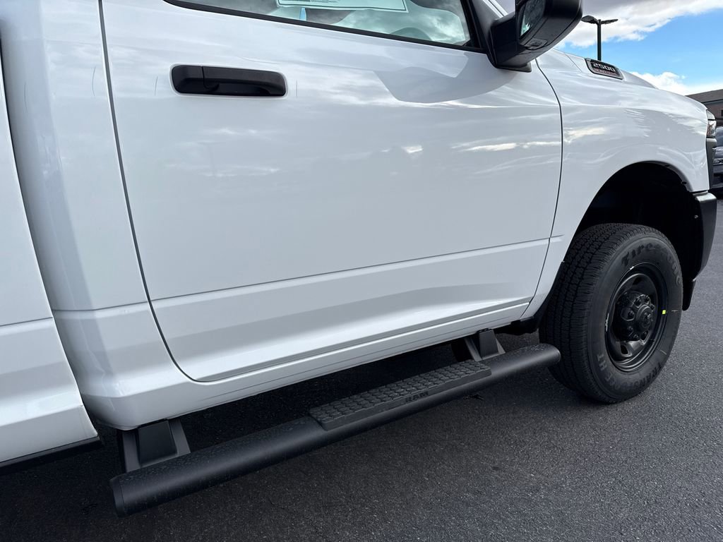 New 2026 RAM 2500 Tradesman AWD/4WD image 13