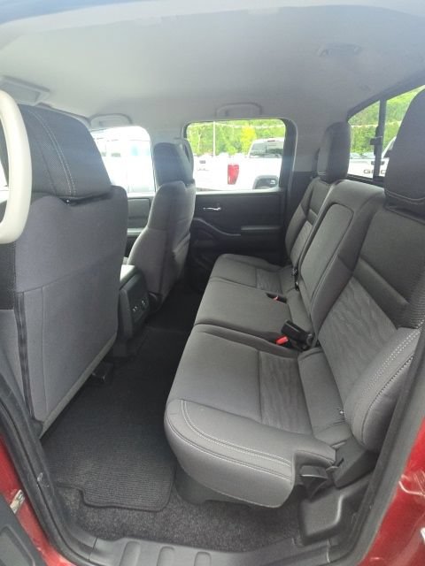 Used 2023 Nissan Frontier SV w/ Technology Package AWD/4WD image 10