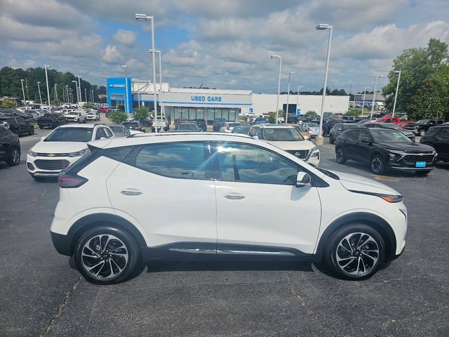 Used 2023 Chevrolet Bolt EUV Premier w/ Super Cruise Package FWD image 9