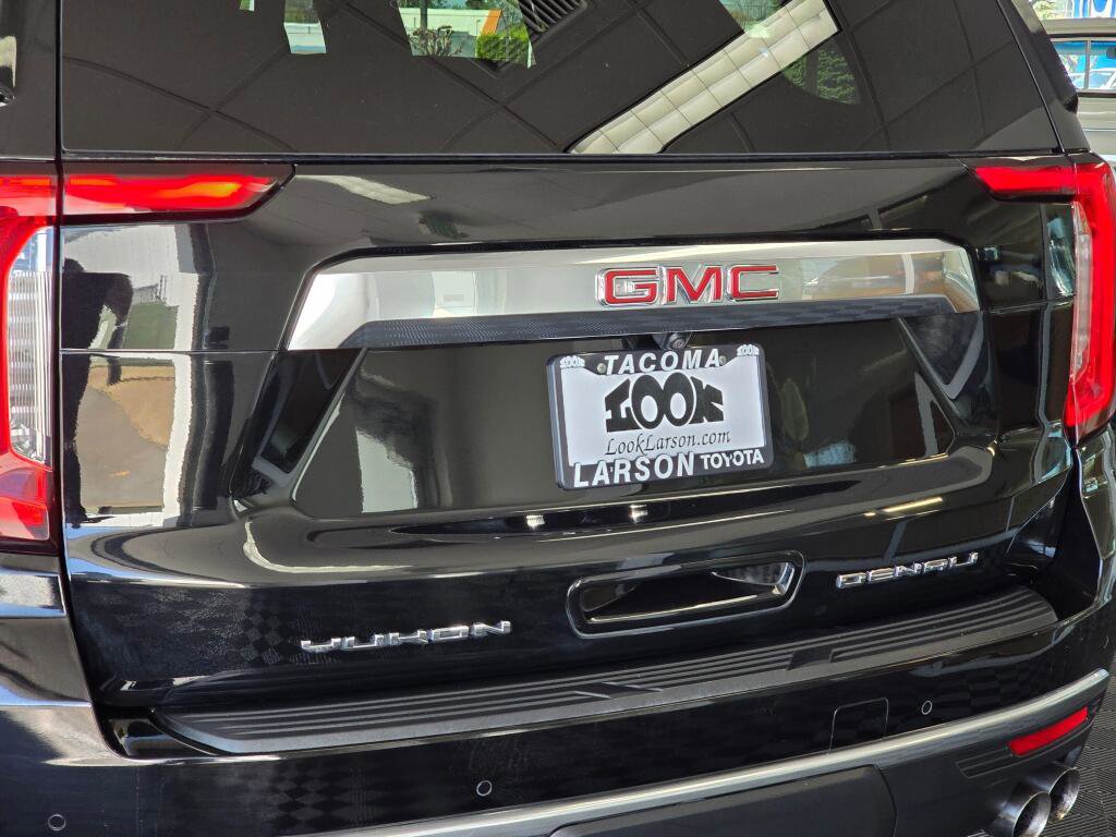 Used 2022 GMC Yukon Denali AWD/4WD image 12