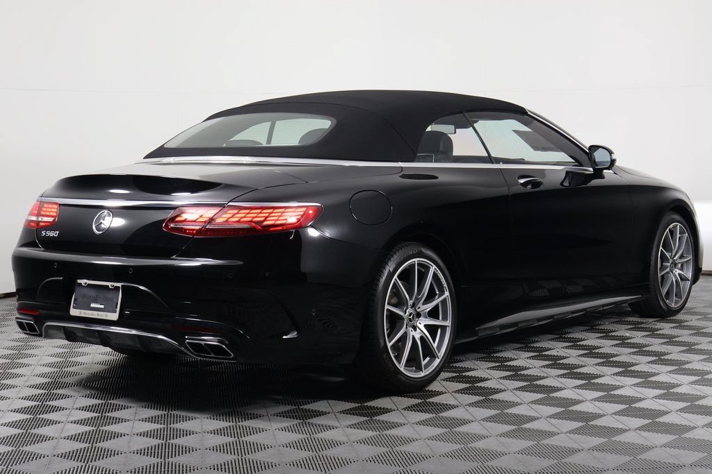 Used 2019 Mercedes-Benz S 560 Cabriolet image 4