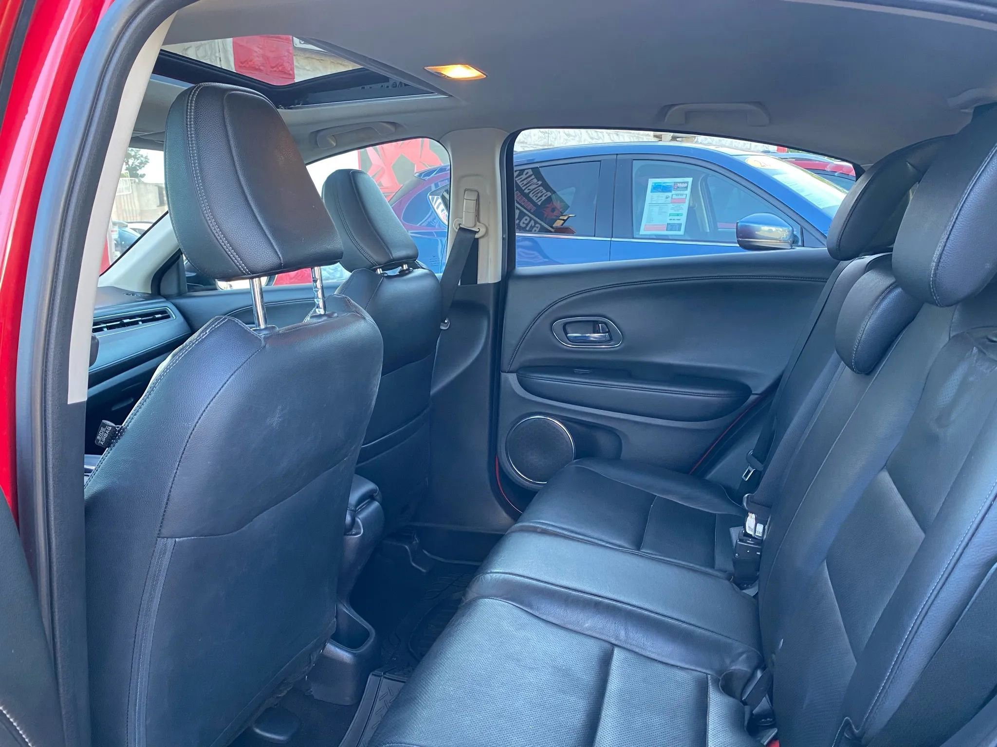 Used 2019 Honda HR-V EX-L image 10