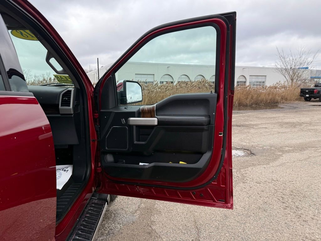 Used 2018 Ford F150 Lariat w/ Equipment Group 502A Luxury image 19