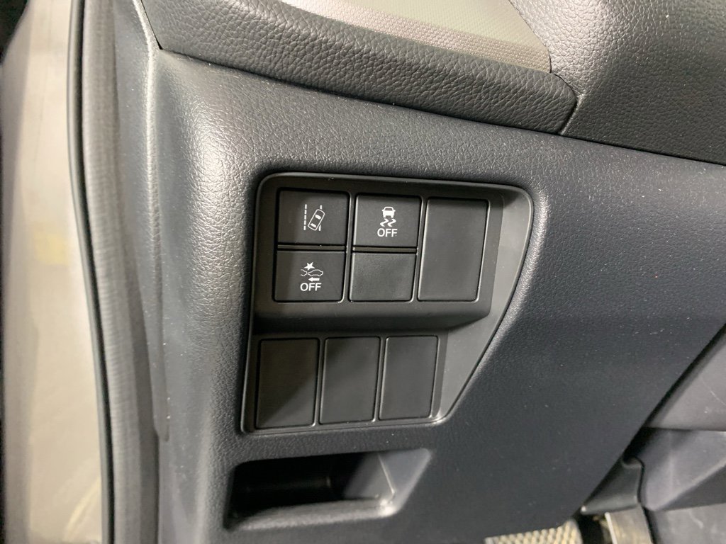 Used 2020 Honda CR-V LX image 17