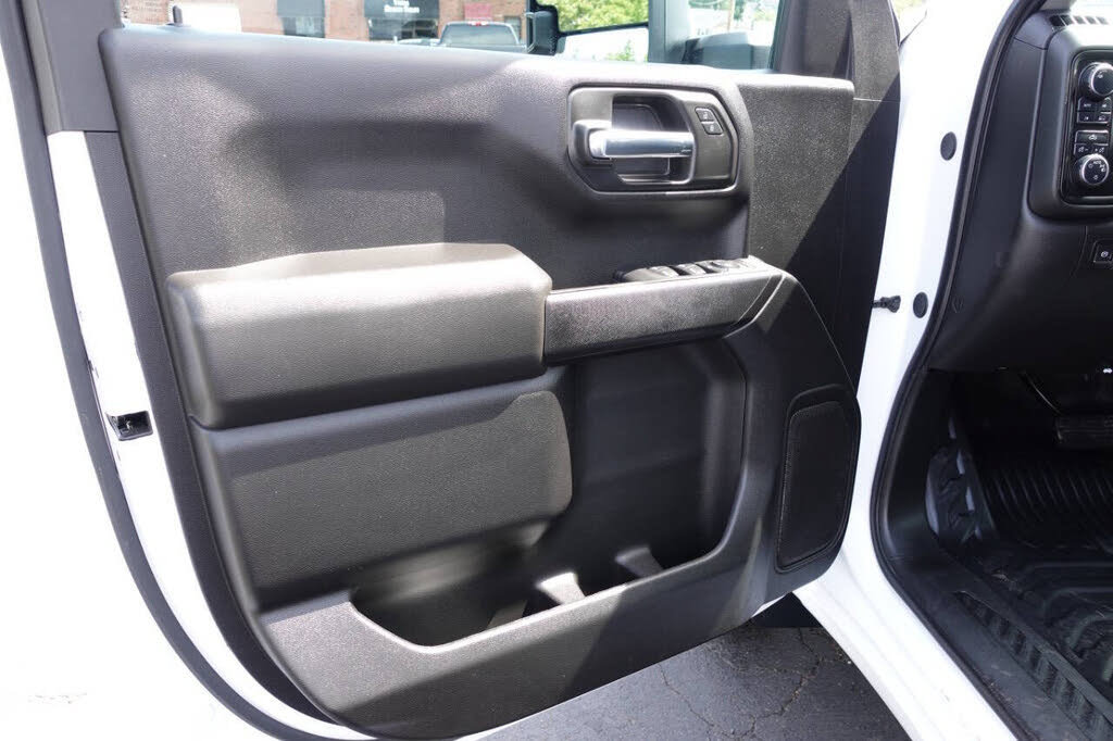 Used 2024 Chevrolet Silverado 1500 W/T w/ WT Value Package AWD/4WD image 14