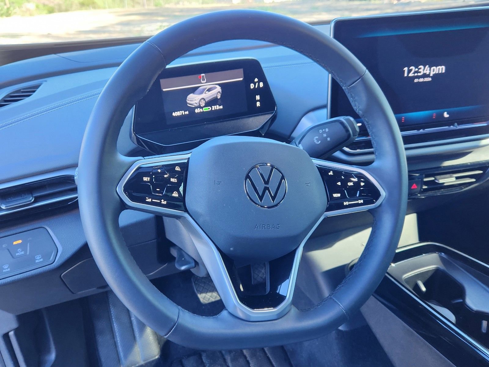 Used 2024 Volkswagen ID.4 Pro image 11