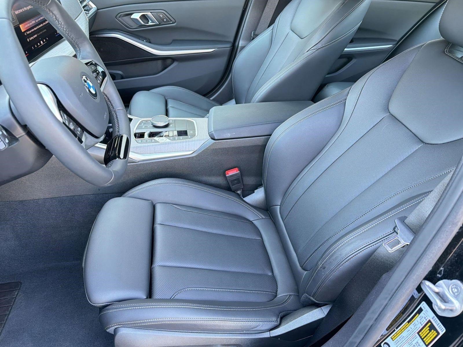 Certified 2026 BMW 330i Sedan RWD image 5